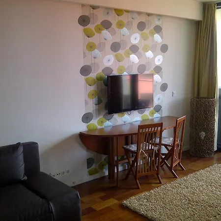 Apartment Modern With View *